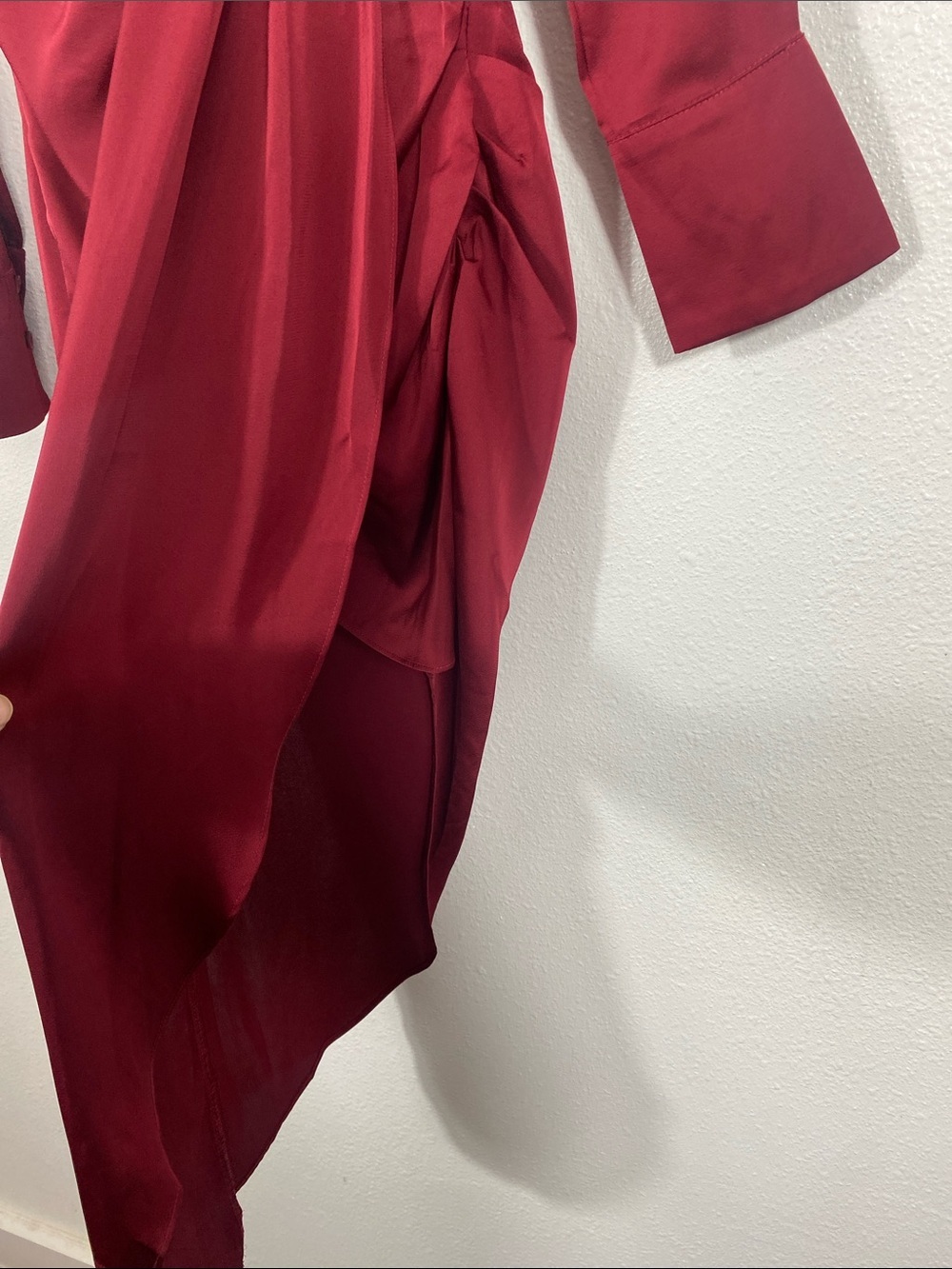 Vici Burgundy Satin Twist-Waist Midi Dress Size Xs - Picture 6 of 16